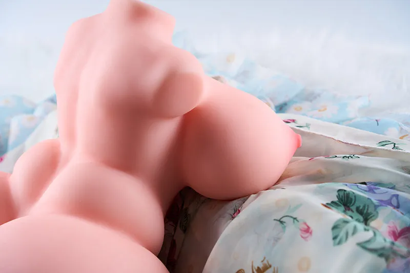 Bonnie: Fantasy Torso Sex Doll Big Tits Milf Onahole