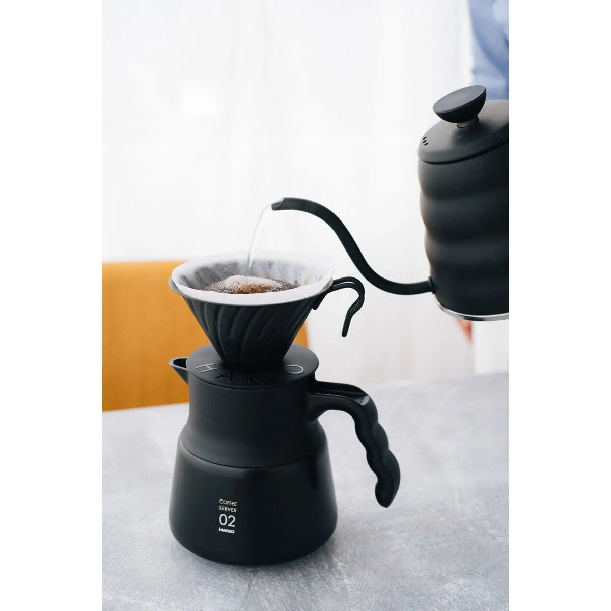 Hario -  V60 Metal Dripper for 1 to 4 Cups (Matt Black)