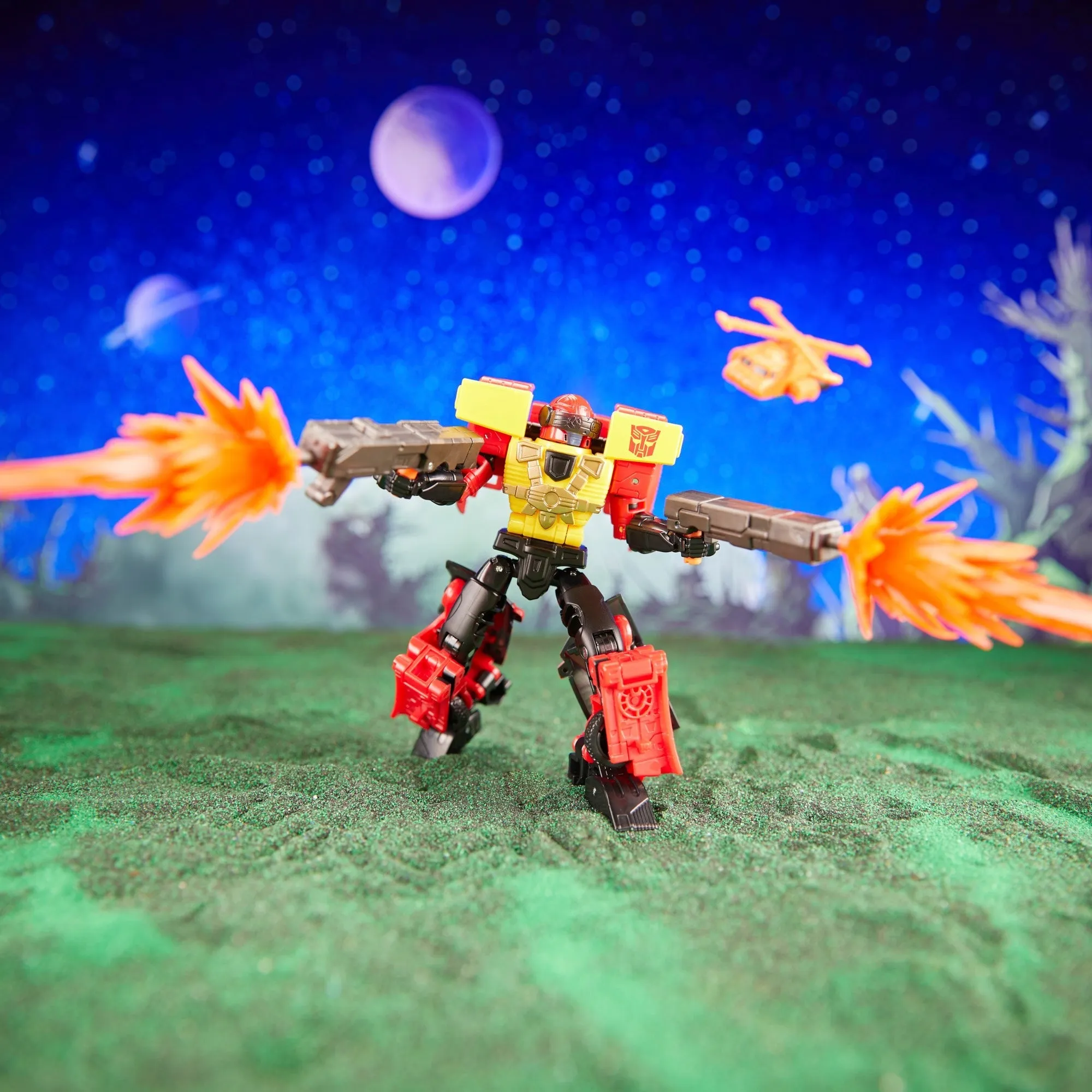 Transformers Generations Legacy Evolution Armada Universe Powerlinx Hot Shot and Jolt SDCC Exclusive Action Figure