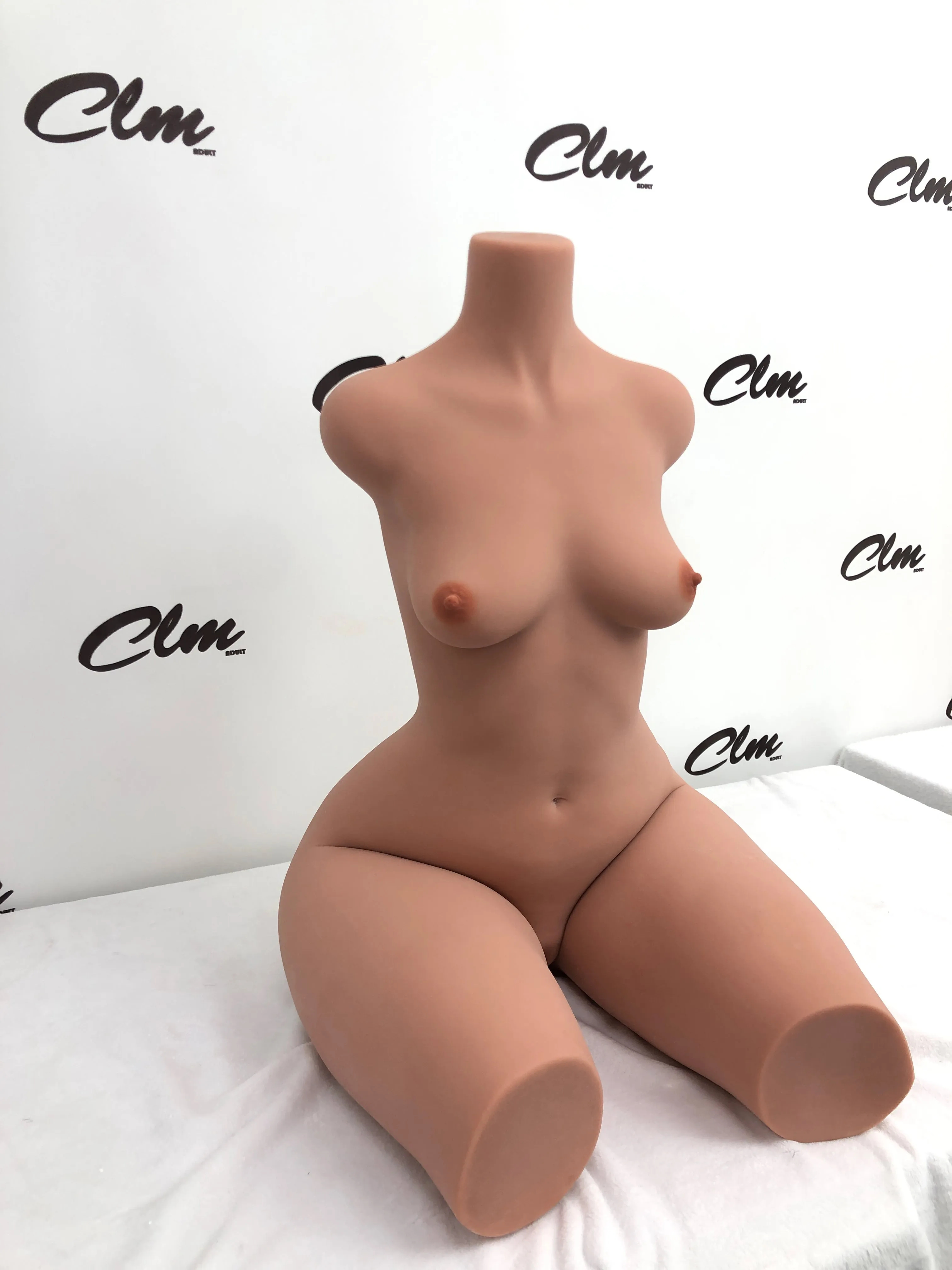 Yimmi Twin: 60lb Flat Chested Sex Doll